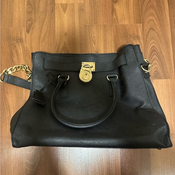 Michael Kors bag - Picture 2 of 7